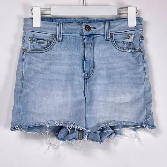 AE American Eagle Curvy Hi Rise Shortie Raw Hem Light Blue Denim Shorts Size 4 - Picture 2 of 8
